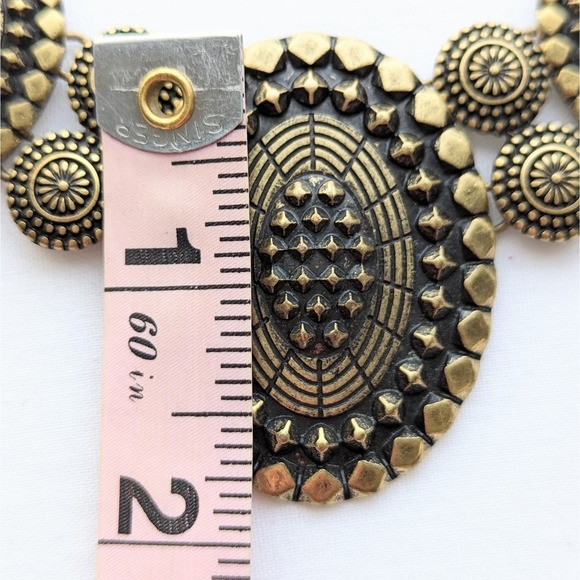 Concho Style Bib Necklace Southwest Western Statement Jewelry - Picture 5 of 6